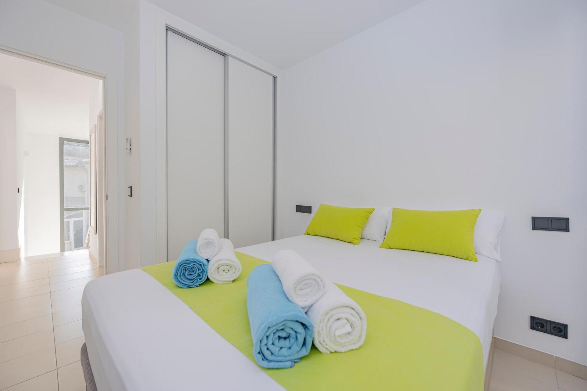 Villa Pam Beach House Playa De Muro - 200M To Beach With Hot Tub Alcudia  Exterior photo